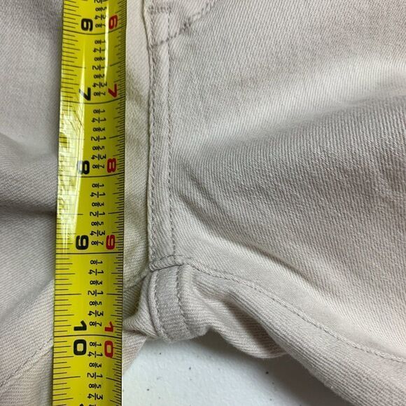 Levis Demi Curve Jeans Womens 27 Ivory Classic Rise Slim Leg Stretch Western - Picture 14 of 16